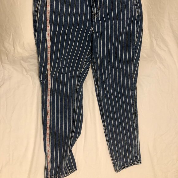 Striped American Eagle Denim [size 6] - Picture 2 of 3